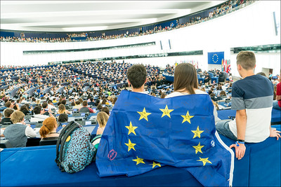 Fiatalok az Európai ifjúsági rendezvényen